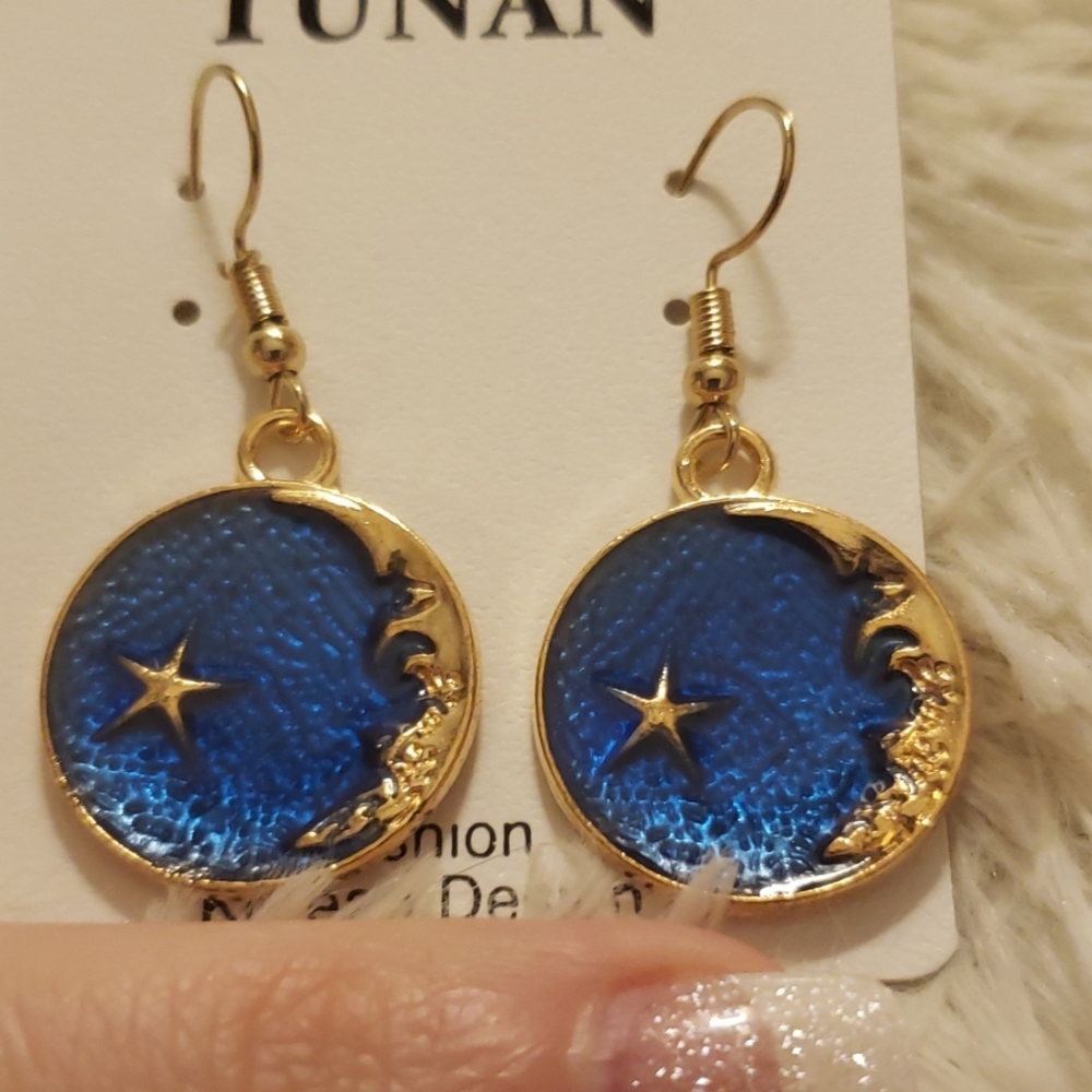 Moon blue universe star dangle earrings 2/20$ - Picture 5 of 5